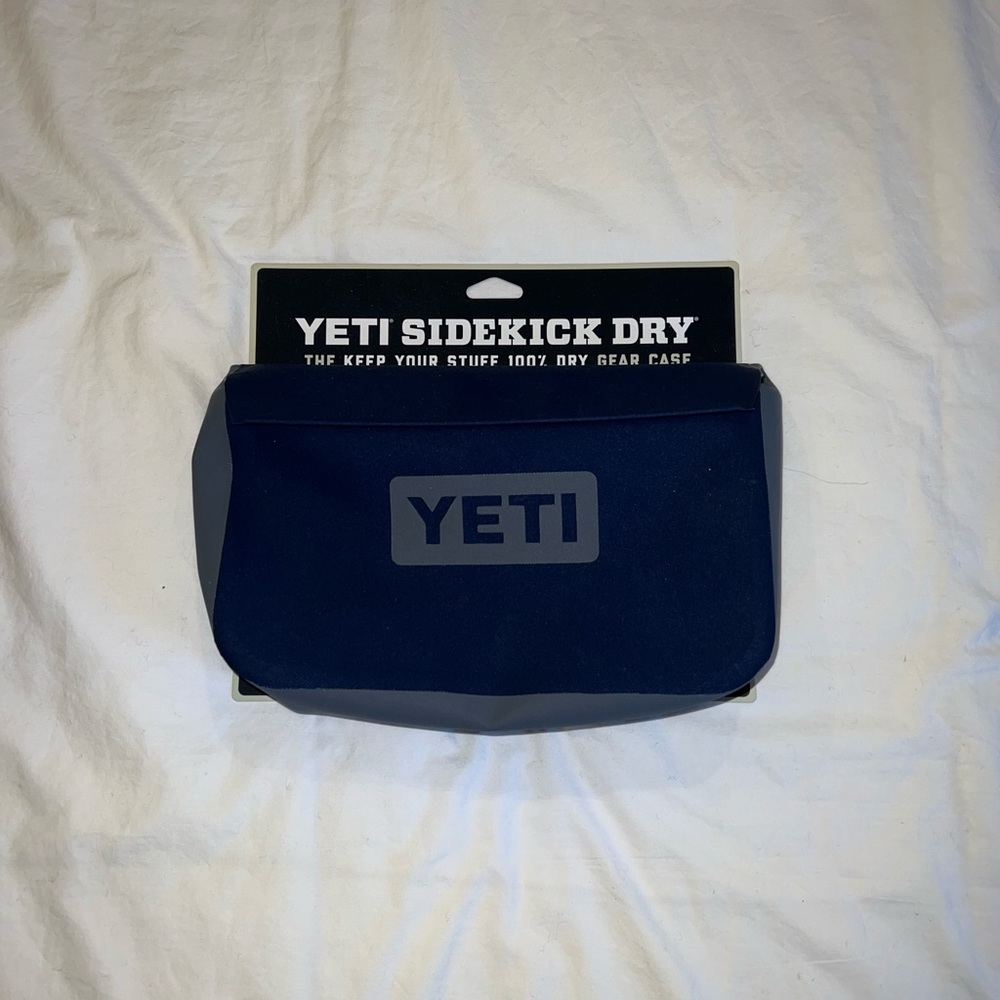 Yeti sidekick dry - brand new!